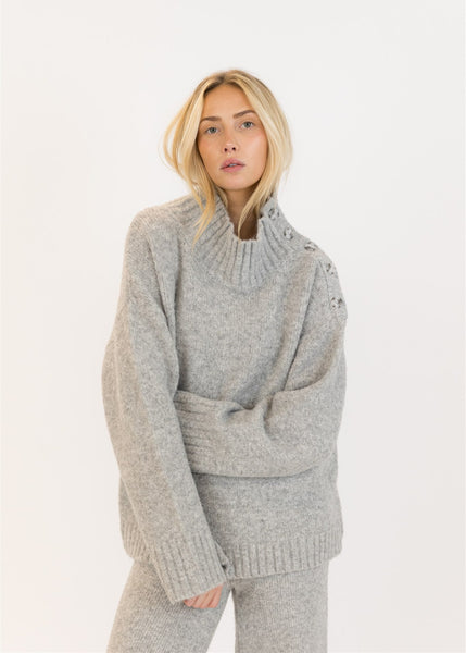 Lyla + Luxe Gant Luxe Sweater - Heather Grey