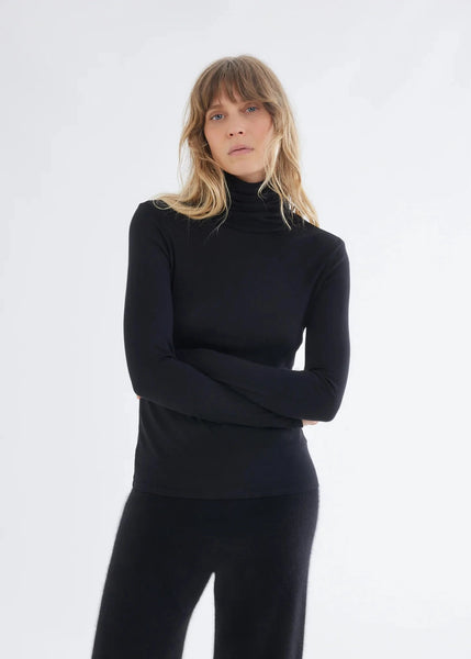Majestic Filatures Turtleneck Long Sleeve - Black