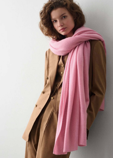 White + Warren Cashmere Travel Wrap- Carnation Pink