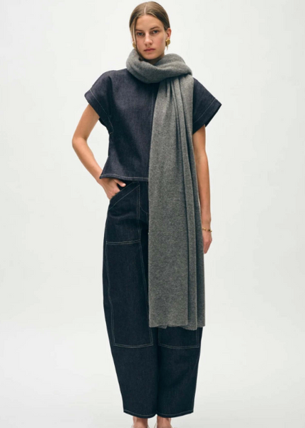 White + Warren Cashmere Travel Wrap- Graphite Heather