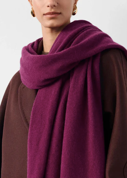 White + Warren Cashmere Travel Wrap- Midnight Plum