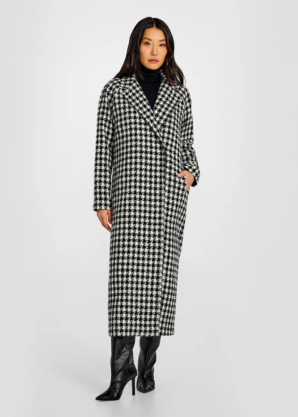 SENTALER Tweed Houndstooth Alpaca Long Ragian Sleeve Coat - Black & White Houndstooth