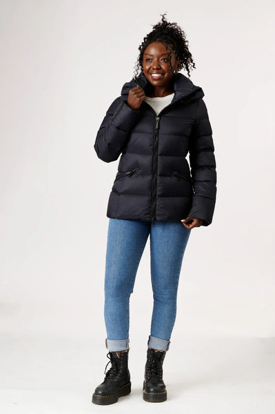 EIRA | MATTE BLACK & BLACK