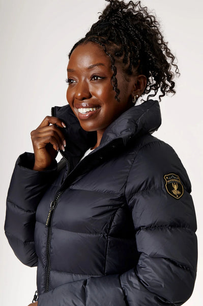 EIRA | MATTE BLACK & BLACK