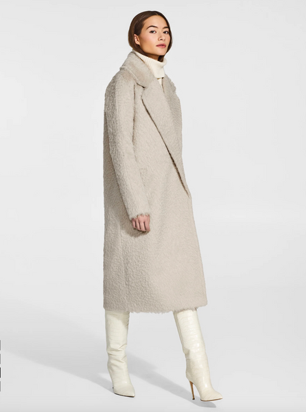 SENTALER Textured Suri Alpaca Long Raglan Sleeve Notched Collar Coat