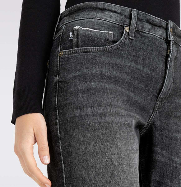 Mac Straight Leg Jean