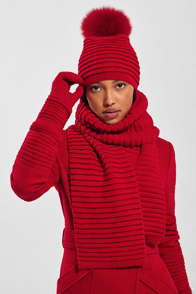 RED ADULT RIBBED HAT WITH OVERSIZED FUR POMPON